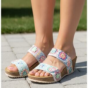 ERIC MICHAEL LILY WOMEN'S SANDAL in White Mosaic